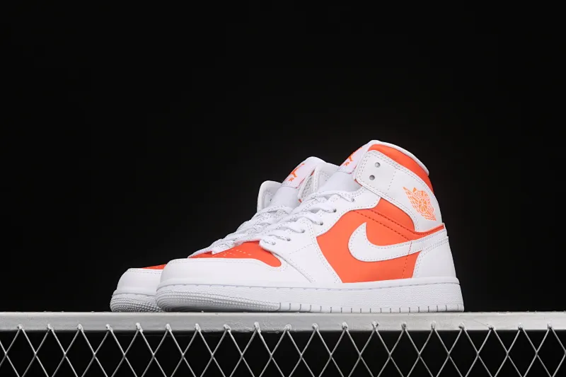 All categories Air Jordan Jordan series basketball shoes Air Jordan 1 Mid G version pure original Air Jordan 1 Mid AJ1 Joe 1 white orange China basketball shoes CZ0774-800